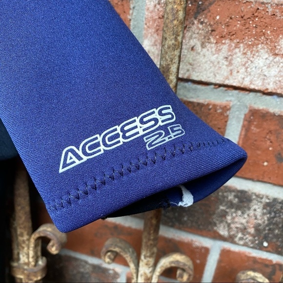 Hyperflex Neoprene Wetsuit Men’s Size M - Picture 6 of 13